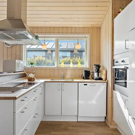 Casa de Férias Stunning In With Kitchen Tranekær