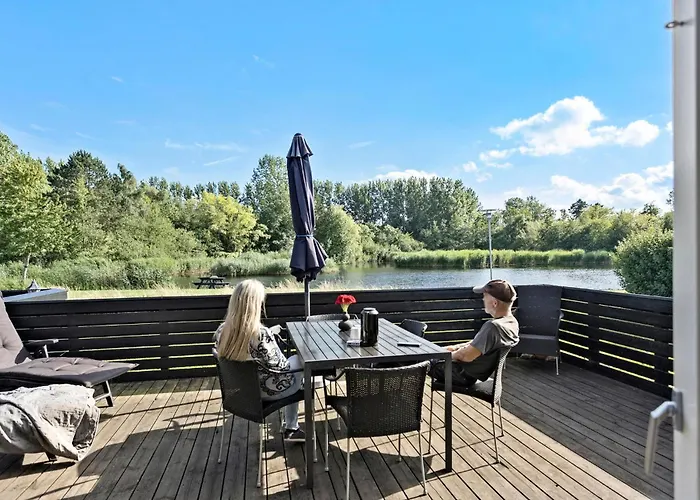 Stunning In With Kitchen Vakantiehuis