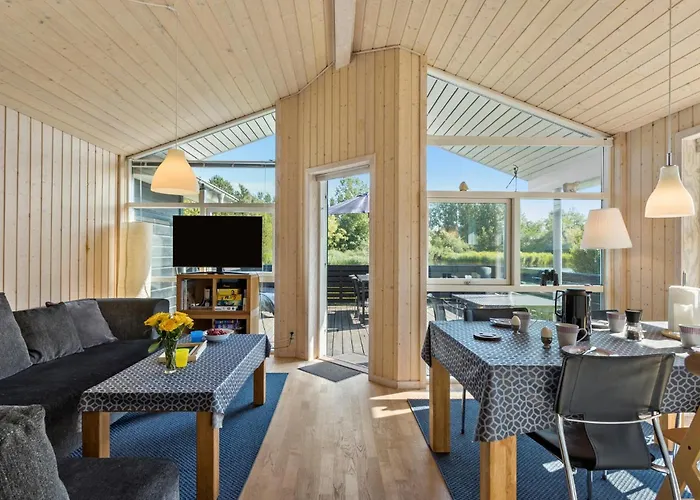 Stunning In With Kitchen Vakantiehuis